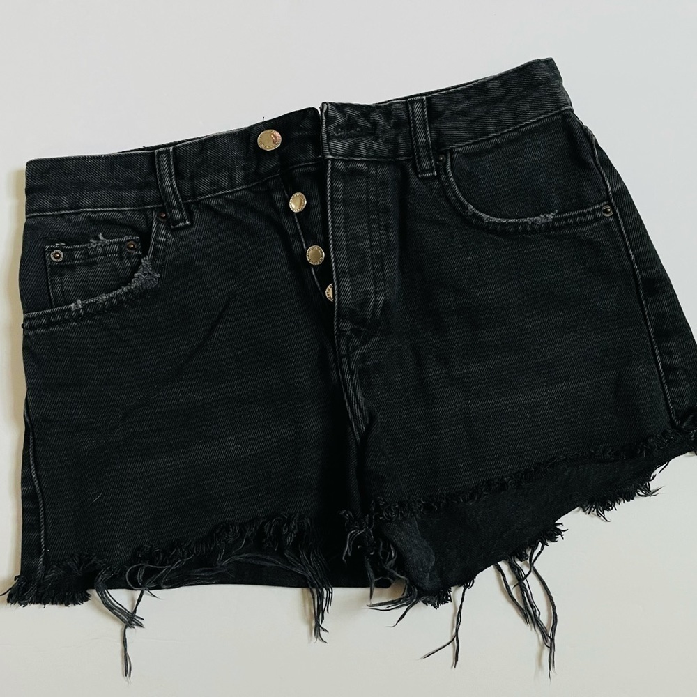 Zara high rise waisted denim shorts size 4 button fly